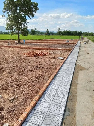 Bán Đất 200m2  Duy Xuyên sát đường lớn