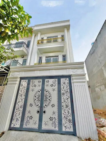 BÁN NHÀ MỚI - ĐẸP - RẺ
Tại Thuận An - Bình Dương, Giá 2tỷ5