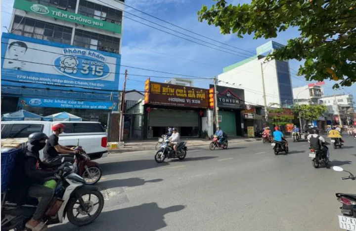 HIẾM ĐỘC MẶT TIỀN HIỆP BÌNH – 300M² NGANG 10M – 45 TỶ | THU 60TR/THÁNG
MẶT TIỀN HIỆP BÌNH – 300M² (10×30M) – CHỈ ~150TR/M²