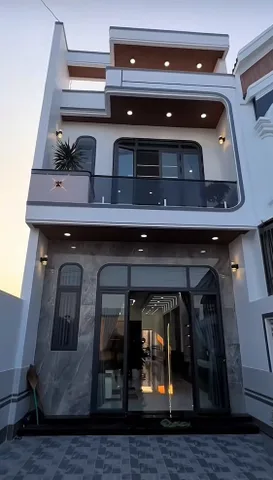 🏠 **CHỦ NGỘP CẦN BÁN GẤP NHÀ LẦU – GIÁ TỐT** 🔥