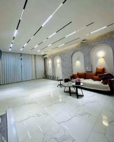 LẠC LONG QUÂN QUẬN 11 6 TẦNG THANG MÁY ĐƯỜNG NHỰA 8M 11.9 TỶ KINH DOANH
