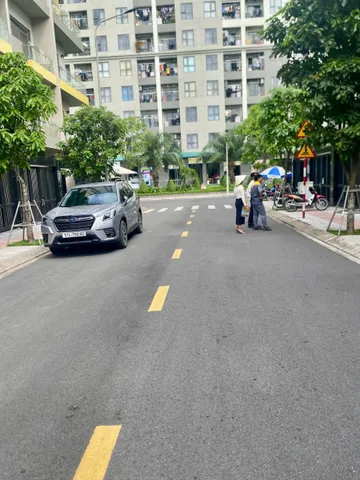 Cho Thuê Mặt Tiền KD, Thống Nhất, Dĩ An. 4 Tầng - 267m2 sàn. Giá 15 Tr/ Th