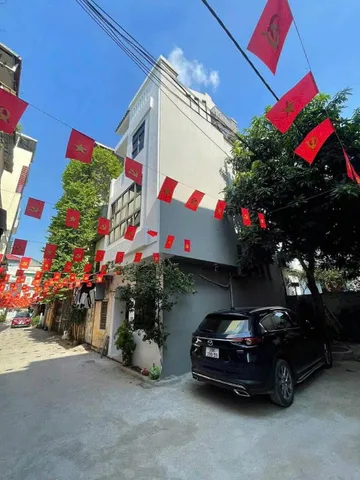 Cho thuê nhà ngõ 261 PHÚ DIỄN, Bắc Từ Liêm. 9.5 triệu/tháng. Ưu tiên: Hộ gia đình, KD Onl, Văn Phòng.