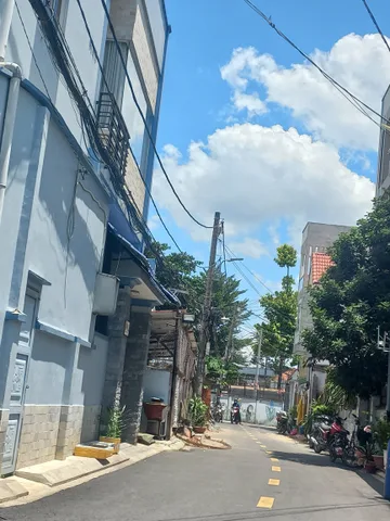 Bán nhà đất hẻm xe hơi đường Võ Văn Ngân, ngay ngã Tư Thủ Đức. Phường Linh Chiểu Quận Thủ Đức TP. Hồ Chí Minh
