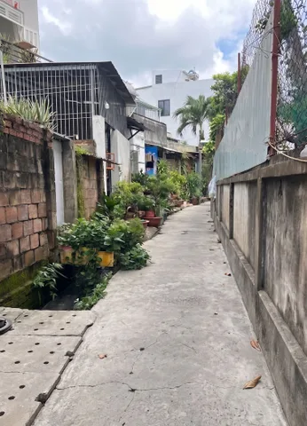 Bán Nhà riêng 53.8m2 (Full thổ cư) giá 1.08 tỷ, Hẻm cụt đường Lò Chén Phường Thủ Dầu Một (Chánh Nghĩa cũ)