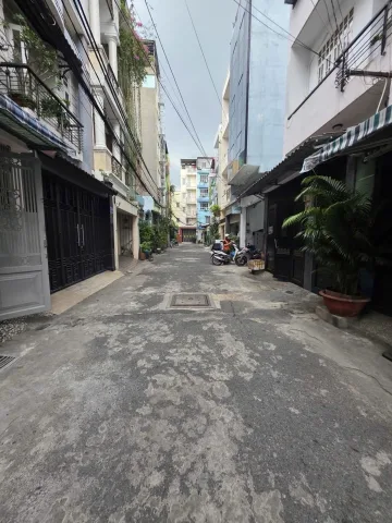 Bán Nhà 4 Tầng đường Cộng Hoà  Tân Bình