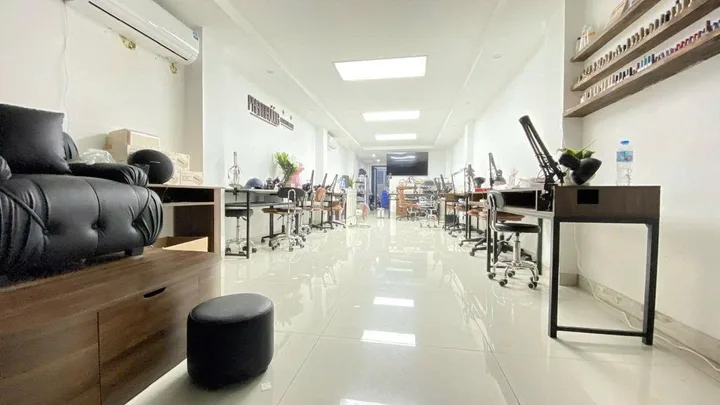 Cho thuê Nhà riêng 70m2 giá 70 triệu tại Đường Vũ Ngọc Phan Phường Láng Hạ Quận Đống Đa Hà Nội