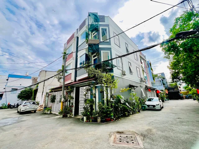 Đất 100m2 thổ cư_ 8 tỷ TL_Khu Cao tầng_đường số 9 Phường Linh Trung TP Thủ Đức