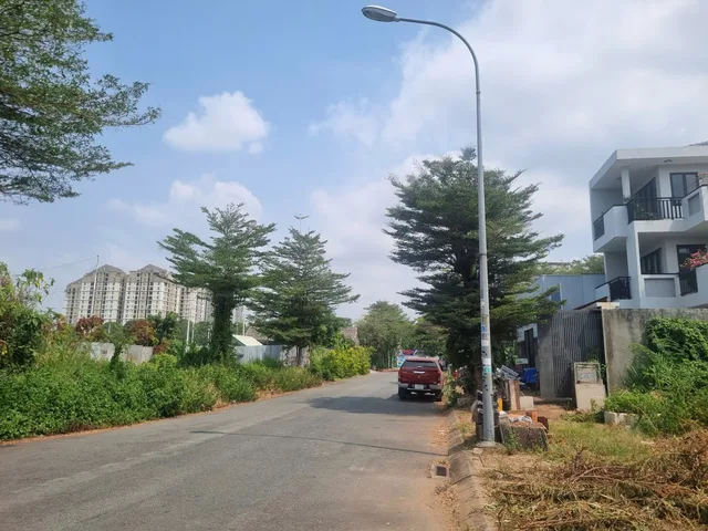 Bán Đất 300m2 có sẵn 15 m2 thổ cư giá 21 tỷ tại - Chọn - Phường Phước Long B Quận 9 TP. Hồ Chí Minh