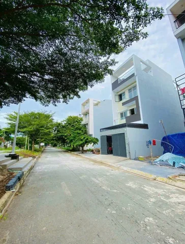 Đất đường 659_Kdc Hoàng Anh Minh Tuấn_Phước Long B_Quận 9_Đối diện The Global City
