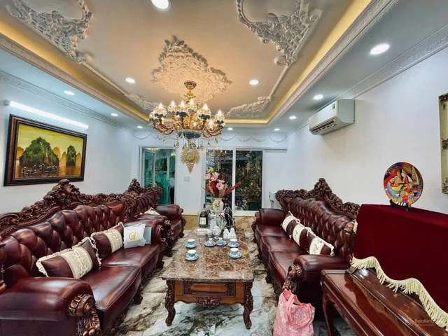 Bán Nhà Mặt Tiền 52 Ba Tháng Hai, P.12, Q.10