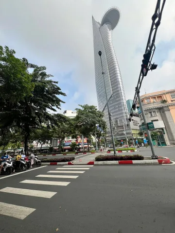 Bán Nhà Mặt Tiền 49 Hàm Nghi, P. Nguyễn Thái Bình, Q.1