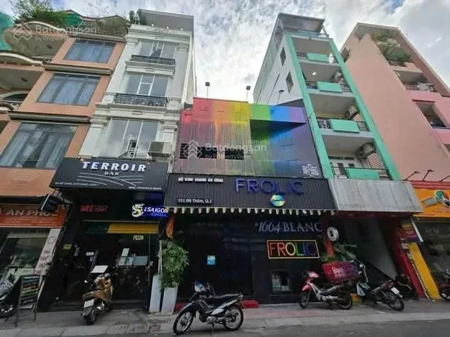 Bán Nhà Mặt Tiền 71 Đề Thám, Phường Cô Giang, Quận 1