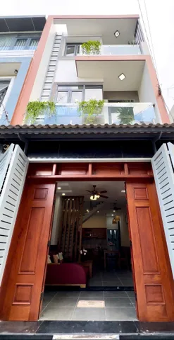 Không còn nhu cầu sử dụng, bán gấp nhà ở Tân Uyên giá 1tỷ400, sổ hồng riêng 70m2