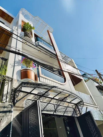 Bán Nhà riêng 50m2 có sẵn 50 m2 thổ cư giá 4.5 tỷ tại Đường Hòa Hưng Phường 03 Quận 10 TP. Hồ Chí Minh