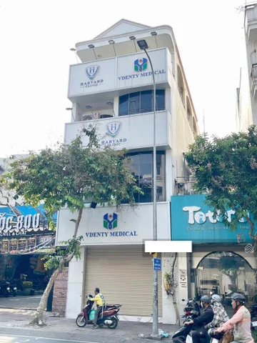 Bán Nhà Mặt Tiền 800 Nguyễn Đình Chiểu, Phường 1, Quận 3