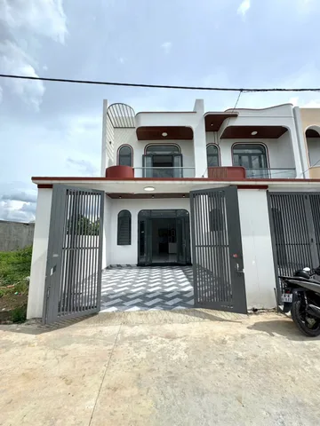 Nhà Trệt Lầu Phường Tân Triều Cách DT768 100M Sổ Riêng Giá Cả Hợp Lý Pháp Lý Đầy Đủ