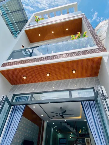 Kinh doanh thua lỗ cần bán gấp nhà Giá 1tỷ500, 70m2 Tân Uyên. Sổ hồng sẵn