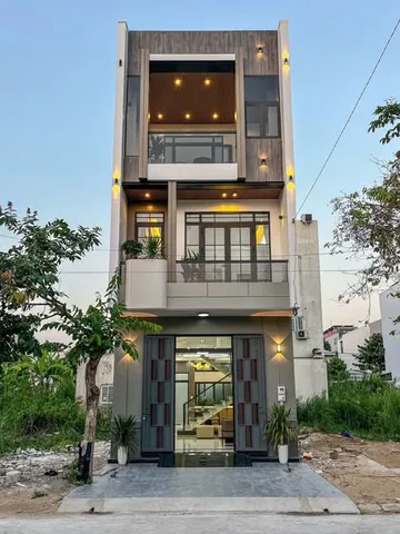✅✅✅ NHÀ MỚI KDC Hồng Loan
Nhà 3 tầng KDC Hồng Loan 5.8 tỷ 129 đường D14