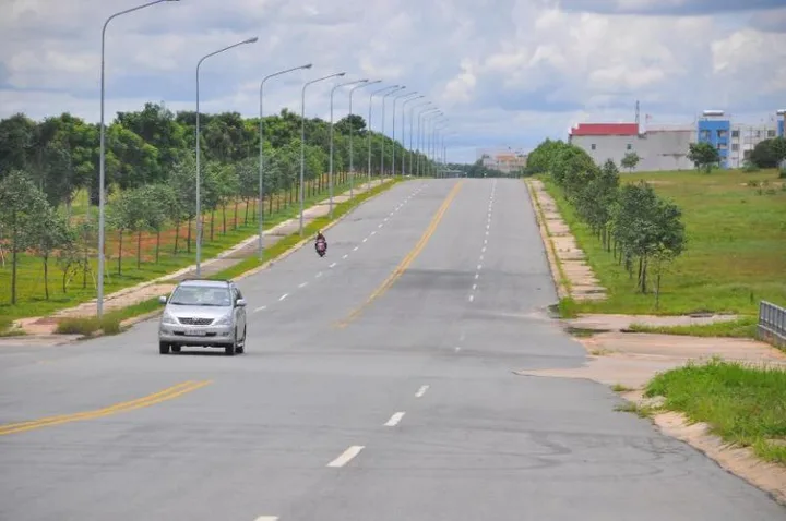 CHỦ NGỘP BÁN RẺ LÔ ĐẤT 250M2 NGAY TRƯỜNG HỌC - CHỢ VÀ KCN GIÁ CHỈ 340TR