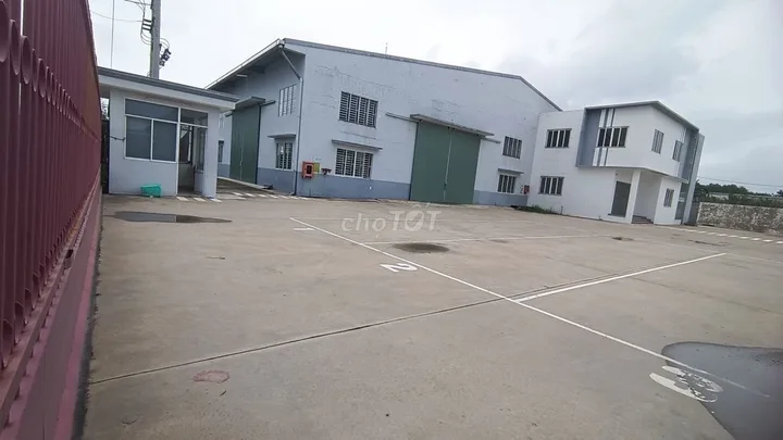 Cho thuê xưởng trong kcn kim huy/ thủ dầu một. 4000m2. Giá 5 đô/1m2