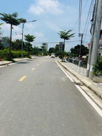 Bán Nhà riêng 78m2 x 4 TẦNG 2 MT Ô Tô giá 7.48 tỷ tại Đường Quốc Lộ 32 Thị trấn Trạm Trôi Huyện Hoài Đức Hà Nội