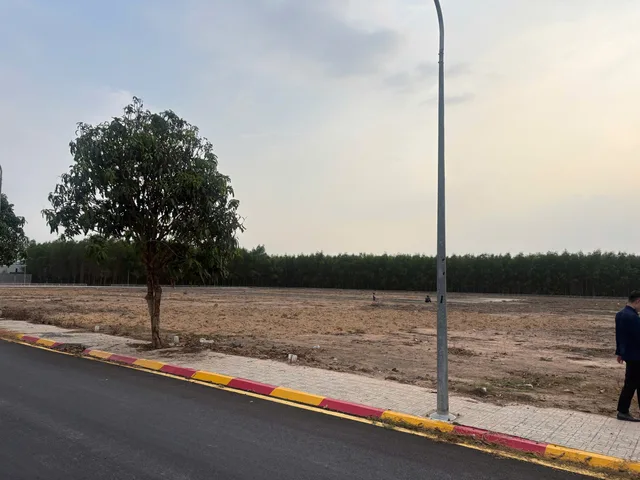 Bán Đất 100m2 có sẵn 90 m2 thổ cư giá 4.2 tỷ tại Đường An Viễn Xã An Viễn Huyện Trảng Bom Đồng Nai