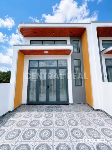 BÁN MẪU NHÀ CẤP 4 VỪA HOÀN THIỆN MẶT TIỀN ĐƯỜNG LONG CHIẾN