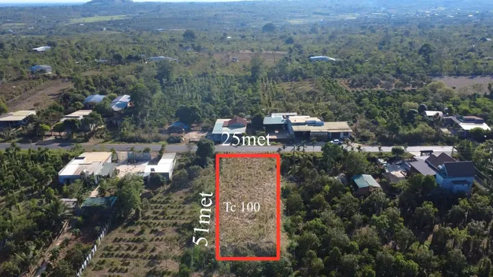Bán Đất 1270.1m2 có sẵn 100 m2 thổ cư giá 4.2 tỷ tại Xã Xuân Phú Huyện Ea Kar Đắk Lắk