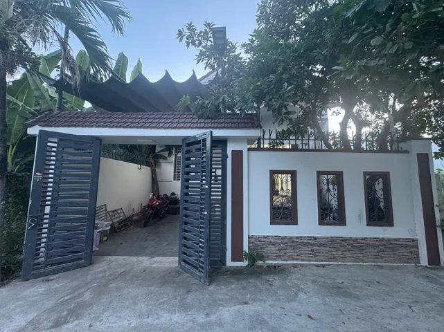 NHÀ ĐẸP PHỐ BIỂN NHA TRANG MẶT TIỀN 7,5m SÂN ĐỖ Ô TÔ 7 CHỖ. DT 120.5m2. Giá 3ty650