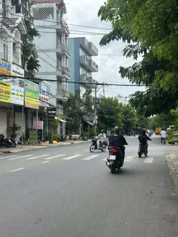 NHÀ MẶT TIỀN KINH DOANH NGUYỄN PHÚC CHU - 101M2 - NGANG 4M - DÂN CƯ AN NINH