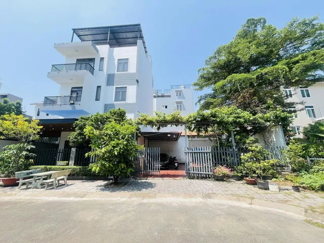 Đất MT đường Diệp Minh Tuyền_KDC Gia Hòa_Phước Long B_Quận 9_ngang 10m chuẩn biệt thư