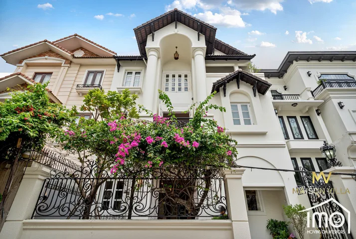 BDS HVL  VILLA ĐƠN LẬP FULL NỘI THẤT CAO CẤP – Nguyễn Văn Hưởng, Thảo Điền.