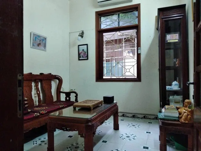 Cho thuê Nhà riêng 45m2 giá 17 triệu tại Đường Thái Hà Phường Trung Liệt Quận Đống Đa Hà Nội