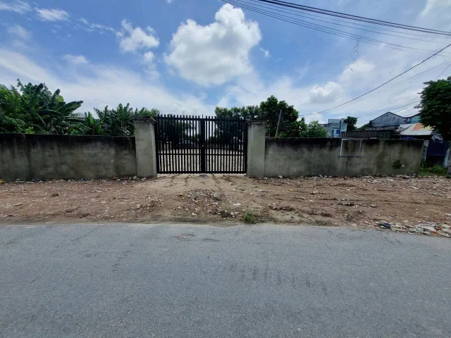 (B521) Đất mặt tiền Sông Lu 2, xã Hòa Phú, dt 1.474m2, thổ 700m2, đất  ở hiện hữu, giá 10 tỷ 500