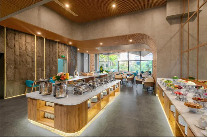 THE FUSION 4 STAR HOTEL - 99 PHÒNG- NGAY CHỢ BẾN THÀNH- CHO THUÊ DÀI HẠN- GIÁ: 2,7 TỶ/TH