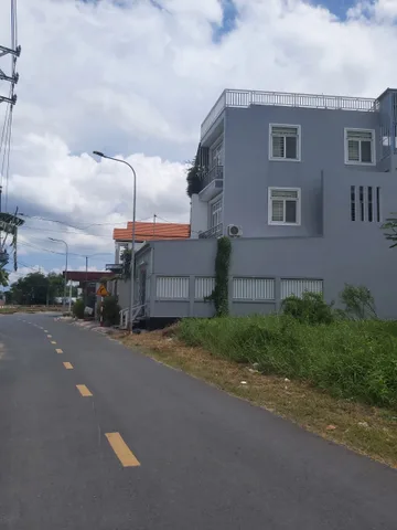 Đất đẹp, giảm ngay 1 tỷ bán chỉ 900 triệu, KDC đường Chu Văn An, diện tích 6,1m × 19,5m, liên hệ 0919089456
