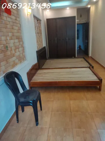 Có phòng trọ cho thuê: diện tích 29 m2, ưu tiên nữ.