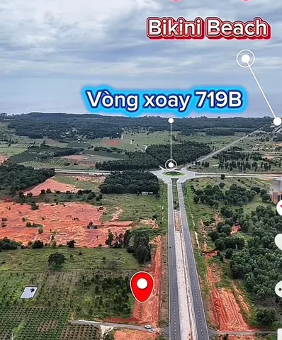 Bán 1,04ha mặt tiền đường Hàm Kiệm - Tiến Thành. Giá 35 tỷ lvcc 0982482666