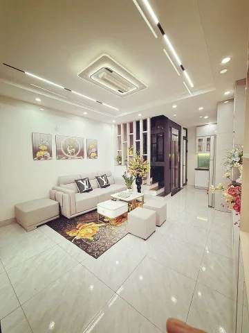 Bán Nhà riêng 33m2 có sẵn 32 m2 thổ cư giá 8.95 tỷ tại - Chọn - Phường Hoàng Liệt Quận Hoàng Mai Hà Nội