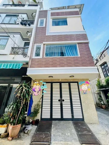 Bán Nhà phố : 1 Trệt 2 Lầu ( 2p.ngủ+3wc+phòng thờ...).  Giá 6 tỷ 990 triệu . Đường Nguyễn Bỉnh Khiêm Vũng Tàu .