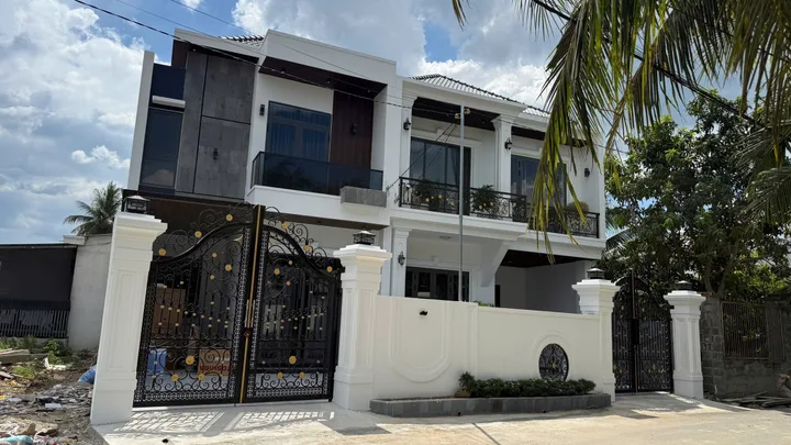 Bán nhanh nhà diên điền ( Diên Sơn Cũ) thiết kế hiện đại. DT 88.9m2. GIÁ 2TY790