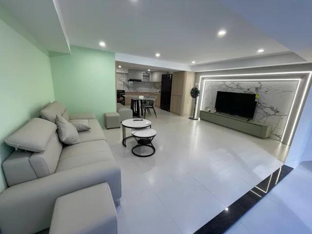 BÁN NHÀ MỚI 3 TẦNG FULL NỘI THẤT TRUNG TÂM TP. NHA TRANG. DT 46m2.  GIÁ 4,5 TỶ.