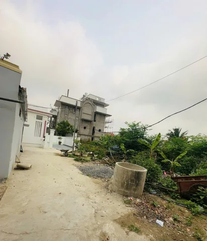 Bán Đất 40m2 giá 880 triệu tại - Hoa  Động ko lỗi , ngõ morrning.l/h:076.231.9990 e Thúy