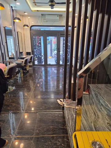 64m2 ( 4 × 16m ) xây 4 tầng. Hẻm Xe Tải 8m Ngay Chợ Tân Bình - Gần Mặt Tiền Lý Thường Kiệt, Kế Bên Khu Cư Xá Lữ Gia - Gần Đại Học Bách Khoa.
+ Nhà mới đẹp nguồn thu 25tr/th. Chỉ 10ty nhinh
+ Vị trí trung tâm kết nối nhanh Nguyễn Thị Nhỏ, Trần Văn Hoàng,