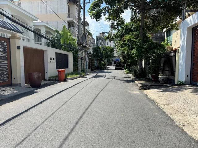 Bán Nhà 2 tầng Đường Nơ Trang Long Bình Thạnh