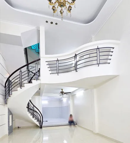 Bán gấp nhà 4 tầng, mặt tiền Hoàng Xuân Nhị, P.Tân Phú, 106m2, chỉ 11.9 tỷ TL