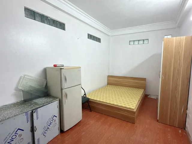 🏛️ Địa chỉ: Số 4 ngách 195/48 Trần Cung, Cổ Nhuế, Hà Nội

⏳ P302 – 2tr7 | vào ở luôn

💰 Diện tích: 28m²