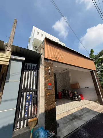 Bán Nhà 106.6 m2 thổ cư giá 5.9 tỷ tại Đường Nguyễn Du Phường Dĩ An Thành phố Dĩ An Bình Dương