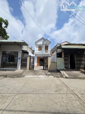 Bán Nhà riêng 100m2 có sẵn 100 m2 thổ cư giá 1.9 tỷ tại Đường Thuận An Hòa Phường An Phú Thị xã Thuận An Bình Dương